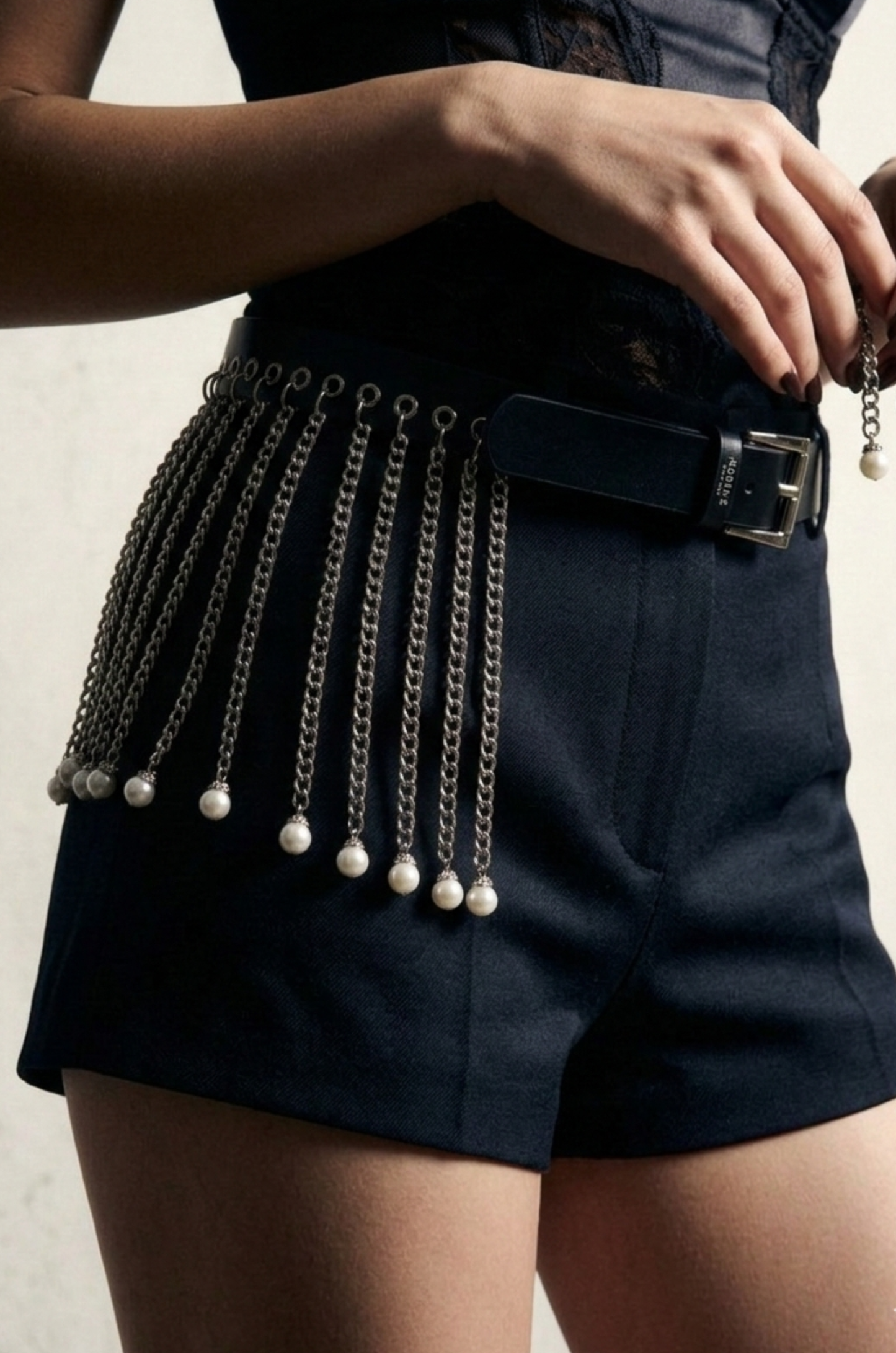 Pearl Dangle Belt