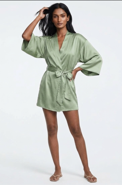 Aurelia Kimono Robe