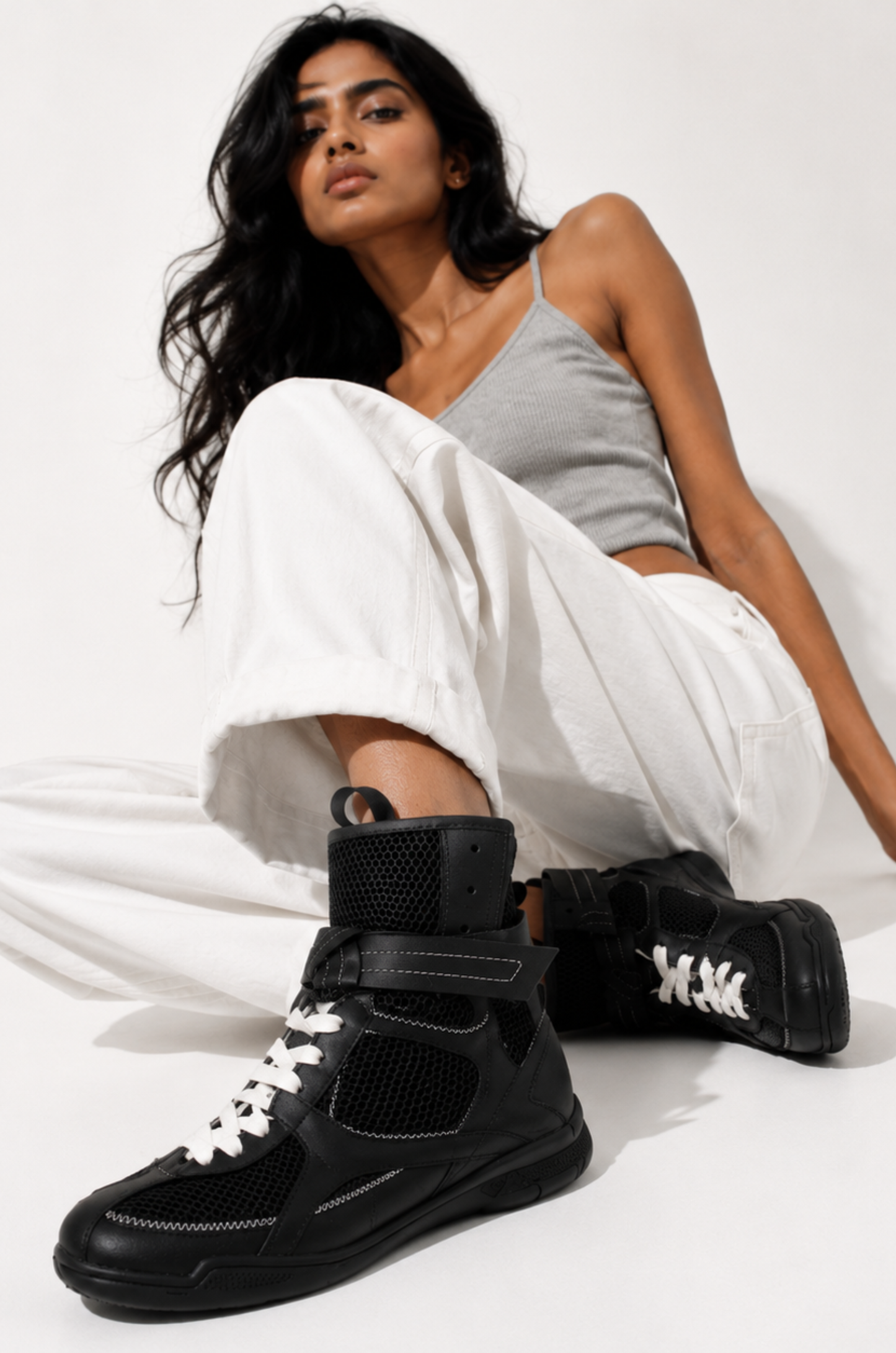 Kickback Sneakers